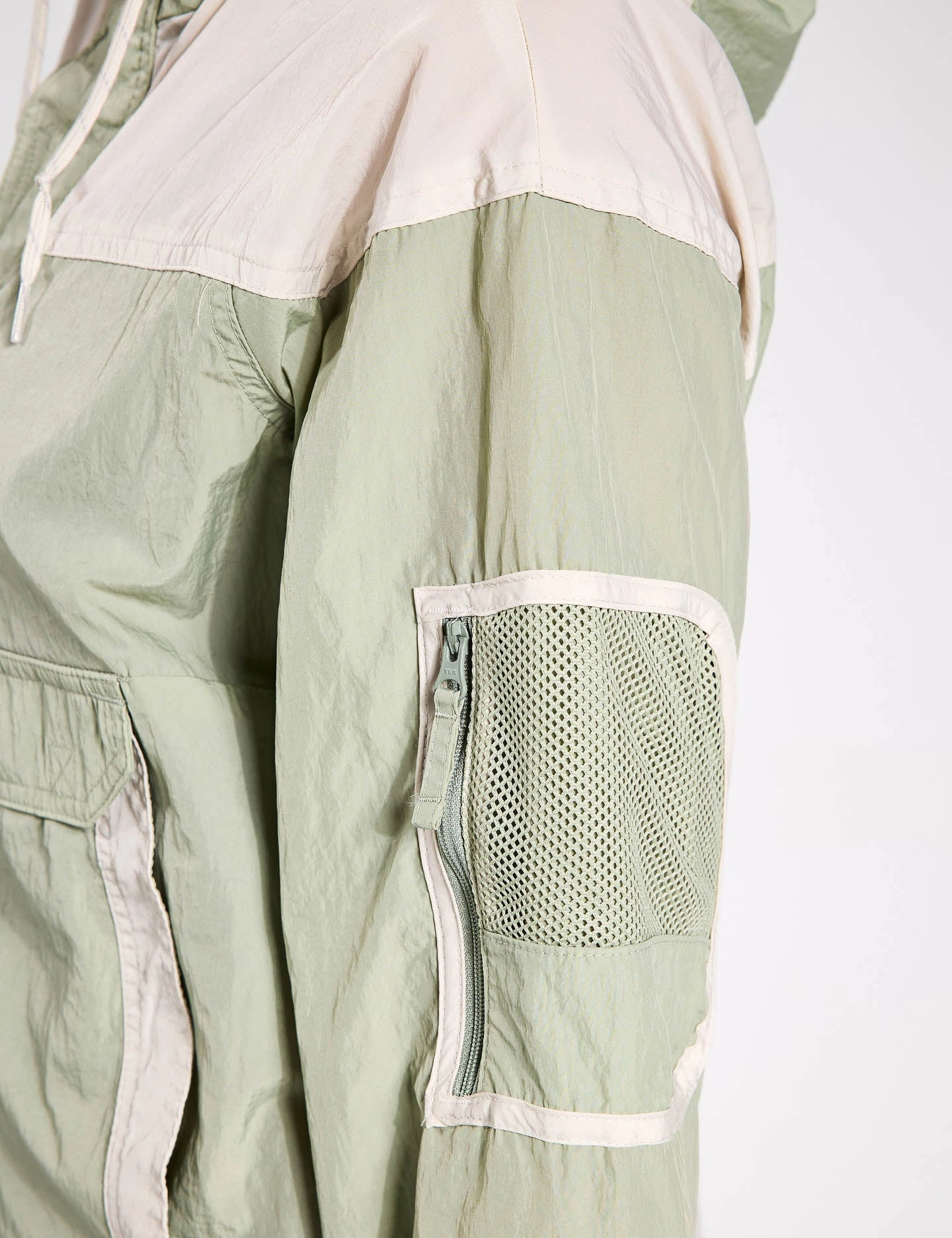 Challenger II Windbreaker - Safari/Dark Stone
