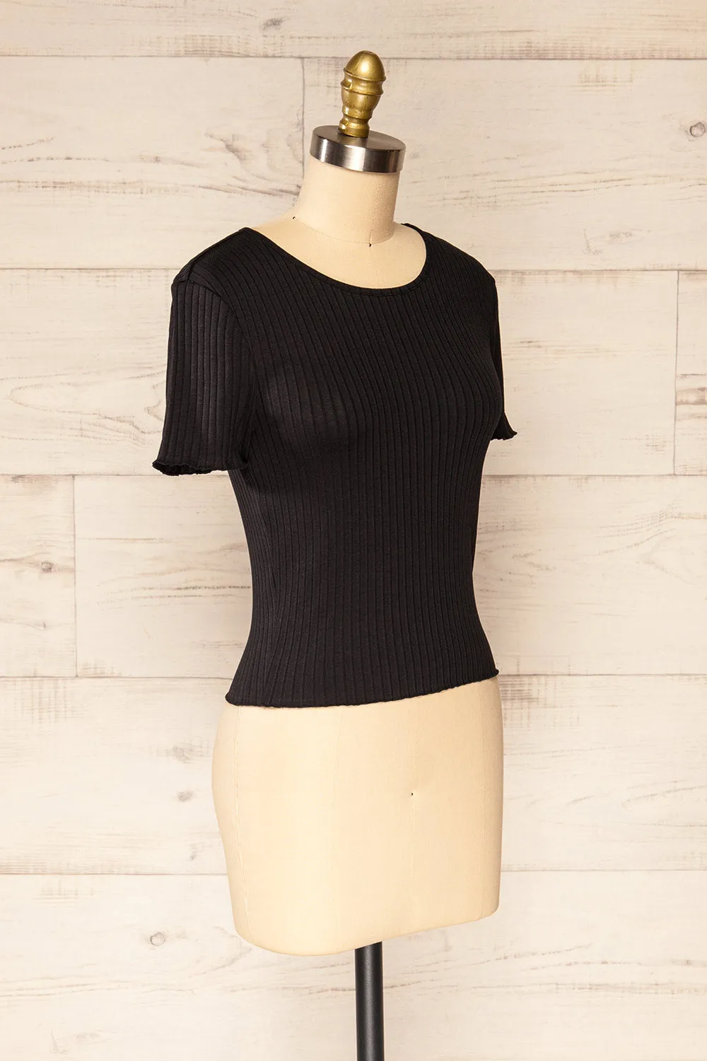 Paczkow Black | Ribbed Lettuce-Edge T-Shirt