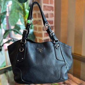 PRADA Black Daino Shoulder Bag ADI1173