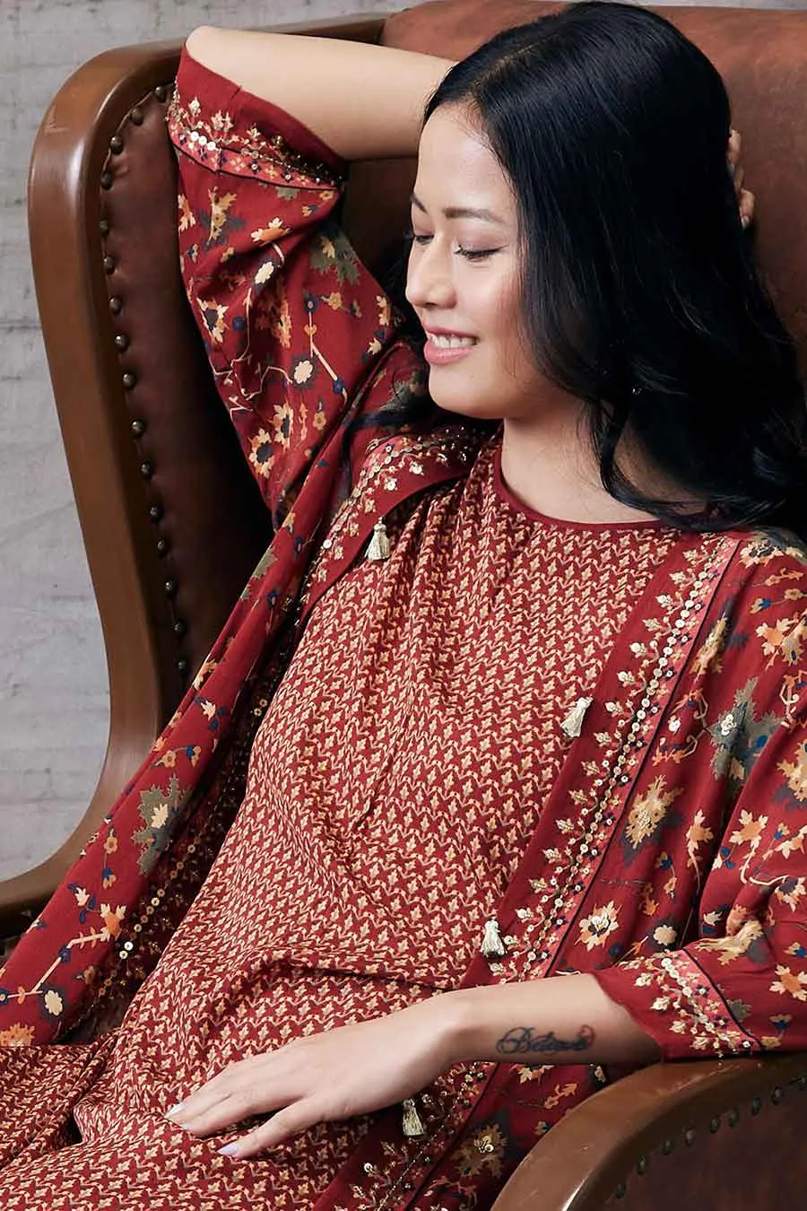 Zahra Printed Kurta Set With Jacket
