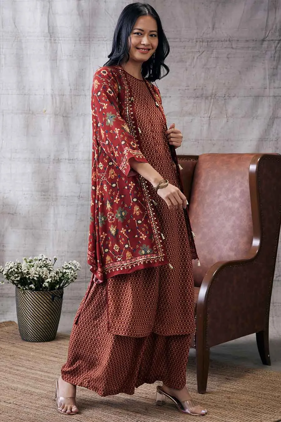 Zahra Printed Kurta Set With Jacket
